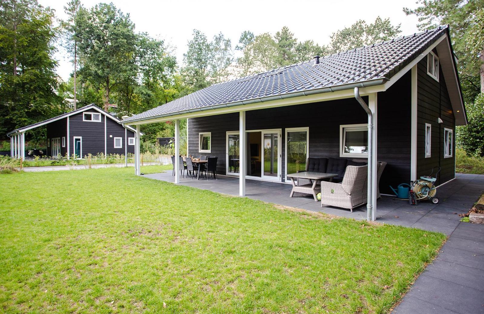 Vakantiepark De Thijmse Berg Rhenen Bagian luar foto