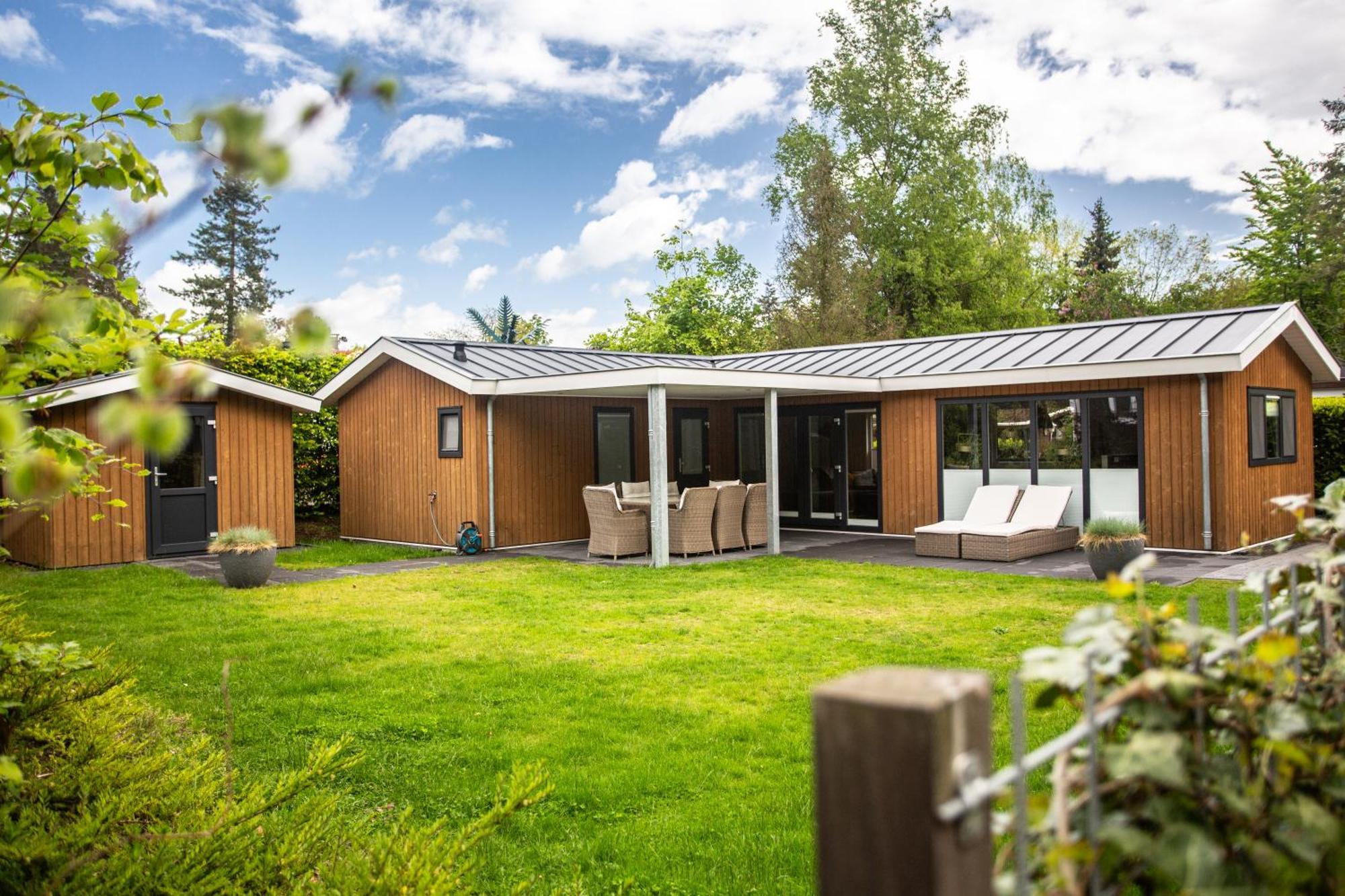 Vakantiepark De Thijmse Berg Rhenen Bagian luar foto