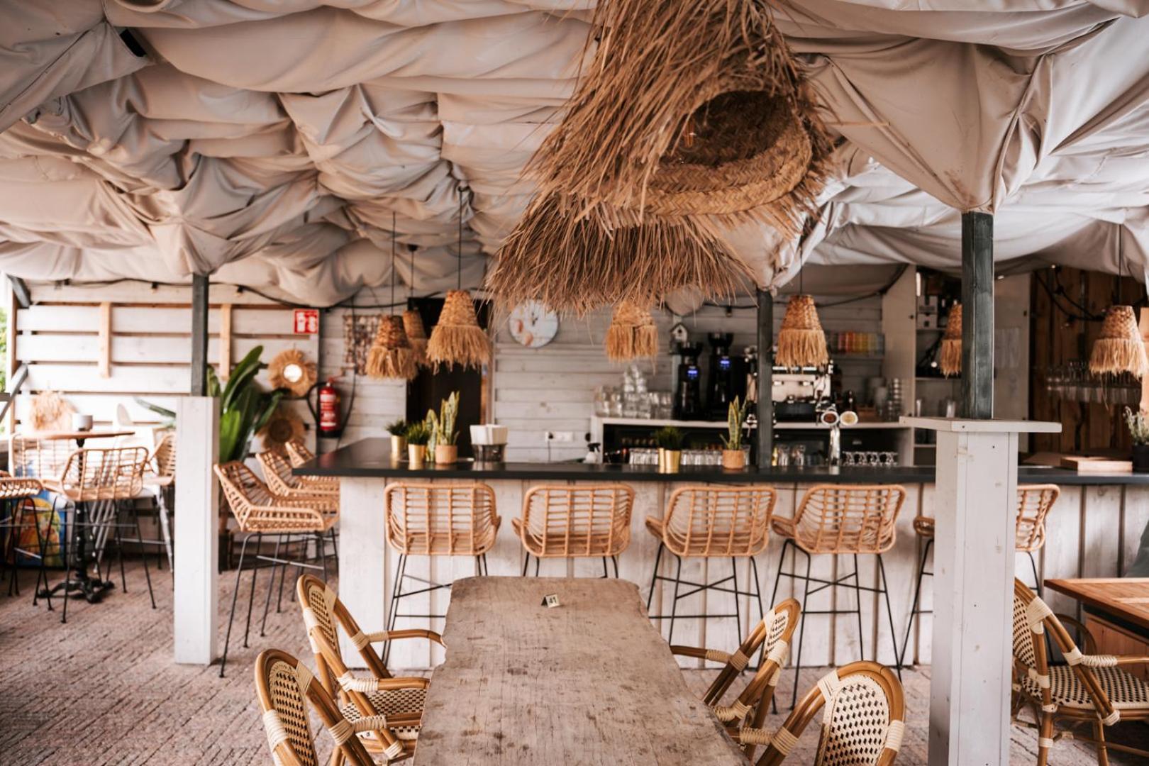 Vakantiepark De Thijmse Berg Rhenen Bagian luar foto
