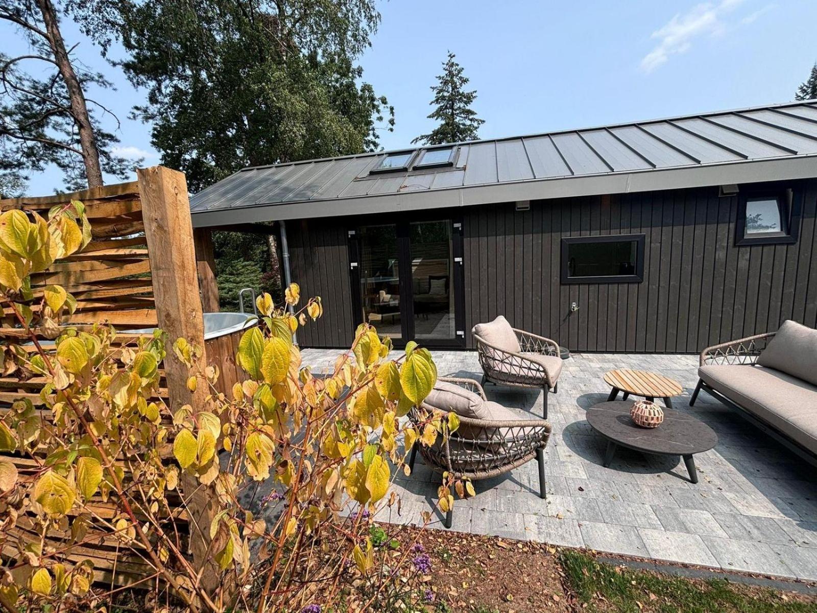 Vakantiepark De Thijmse Berg Rhenen Bagian luar foto